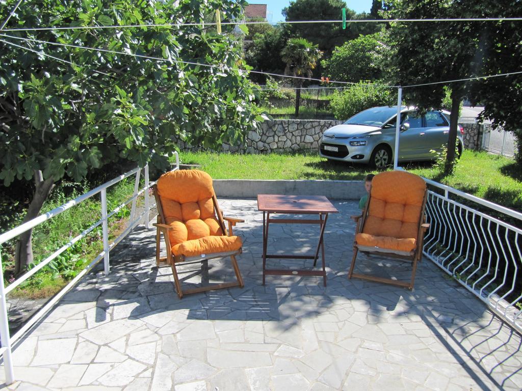 Apartment Maja Crikvenica Exterior photo